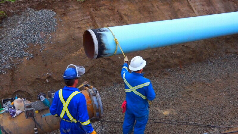 Kinder Morgan pipeline construction
