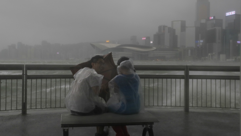 Typhoon Hato hits Hong Kong