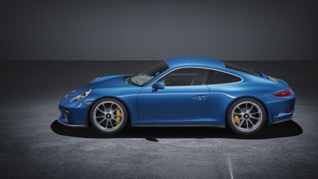 Porsche 911 GT3 with Touring Package