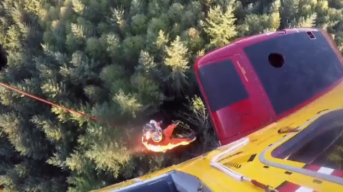 helicopter crash campbell river