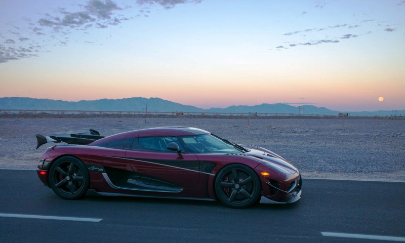 A Koenigsegg Agera RS during a record-setting speed run in Nevada