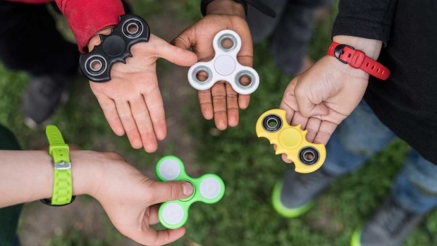 Everything You've Wondered About Fidget Spinners - Speks