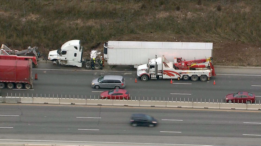 Tow truck driver injured on Highway 401