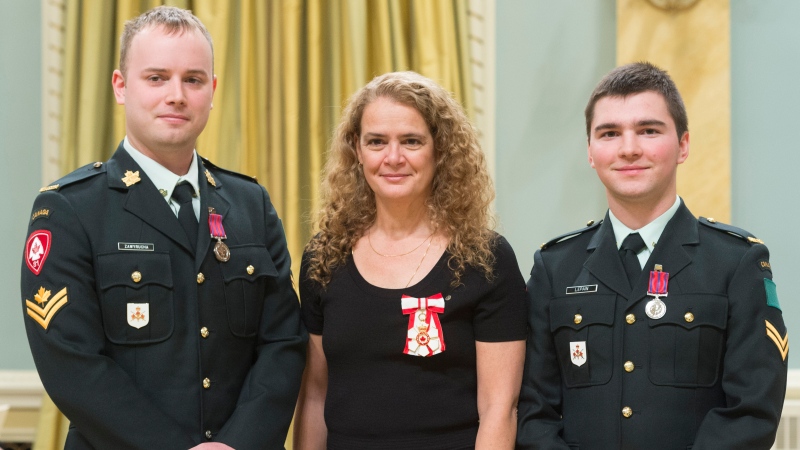 Windsor soldiers receive medals of bravery. (Courtesy: Sgt Johanie Maheu, Rideau Hall, OSGG)