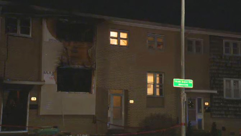 Dartmouth family escapes burning home