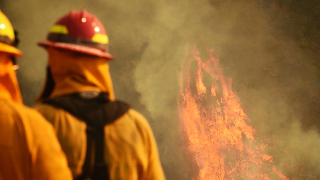 Firefighters fight blazes in California