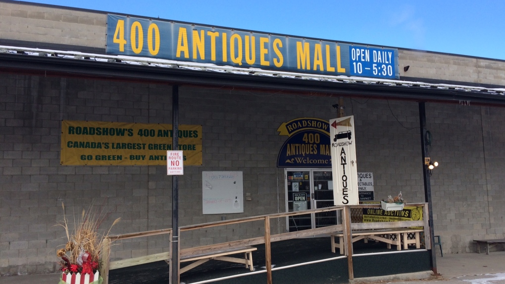 roadshow's 400 antiques mall
