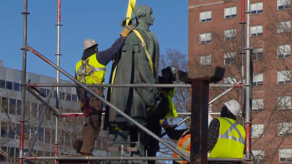 Cornwallis statue removed