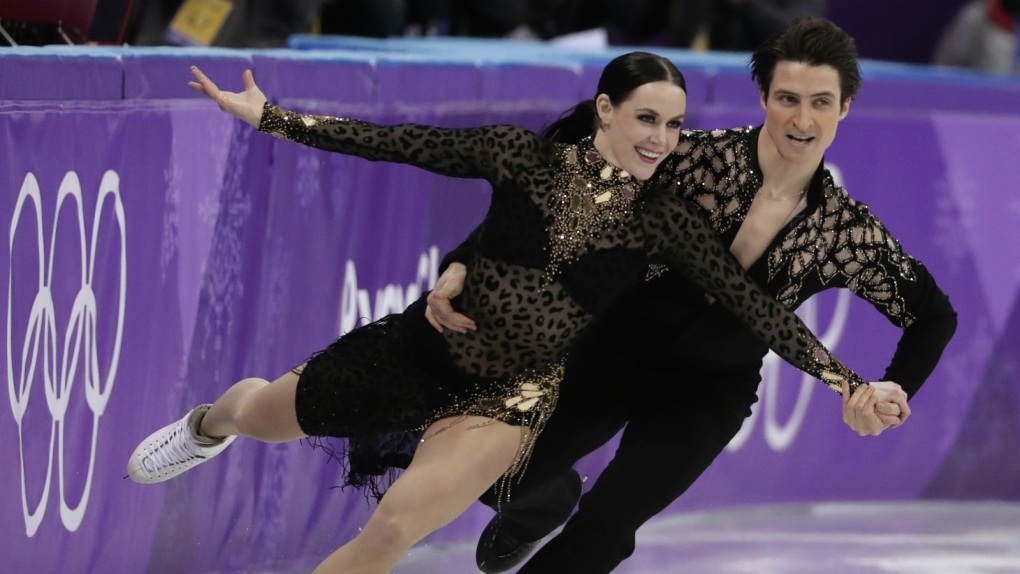 Tessa Virtue and Scott Moir in action in Olympics