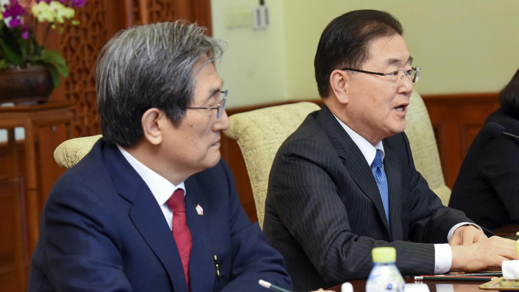 South Korean envoys talk North Korea in China