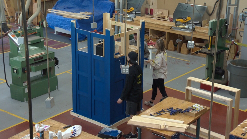Students build TARDIS