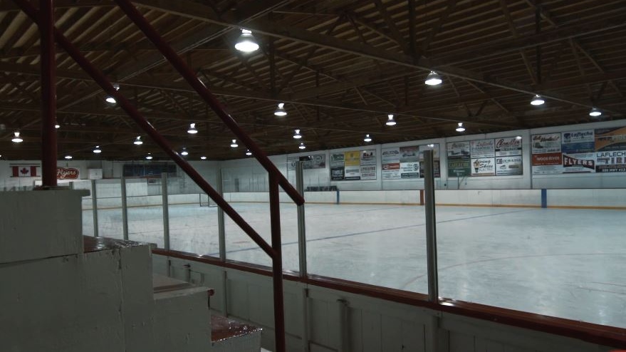 Lafleche Community Centre (Kraft Hockeyville)