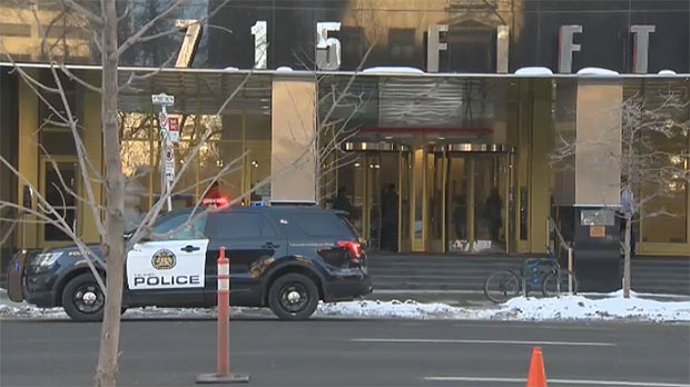 Police, bomb threat, downtown building, 700 5th Av