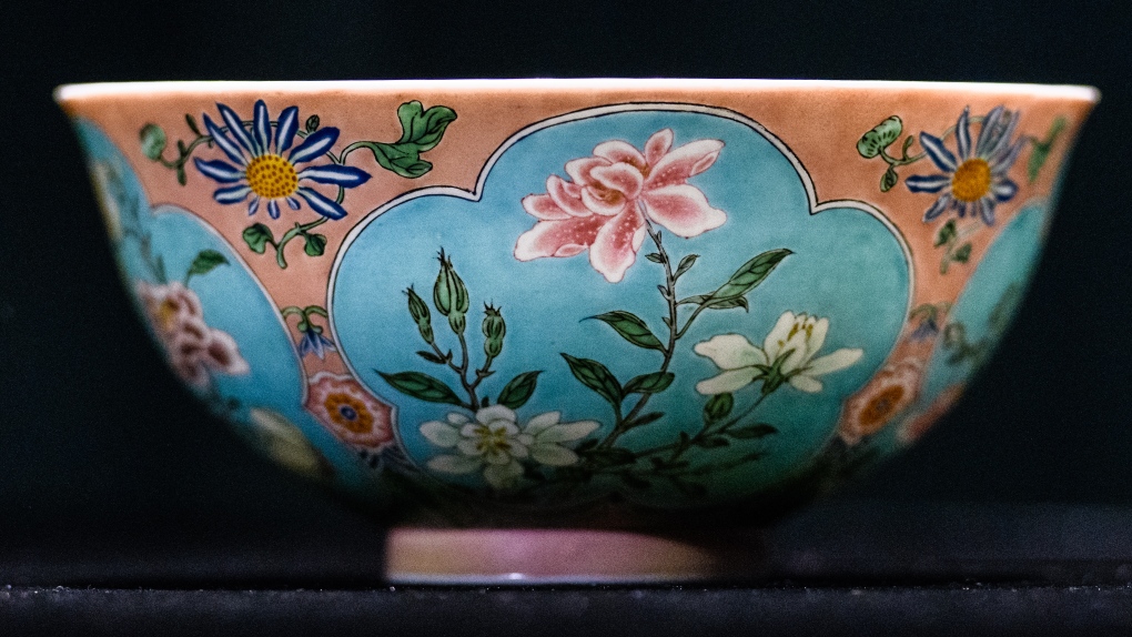Qing Dynasty bowl 