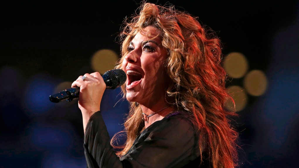 Shania Twain performs in 2017