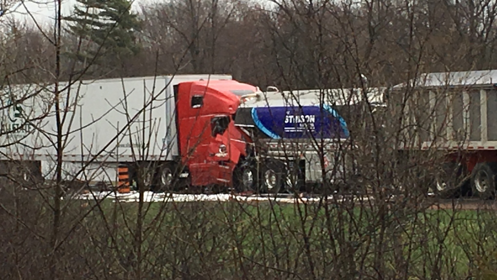 Major collision on the 401