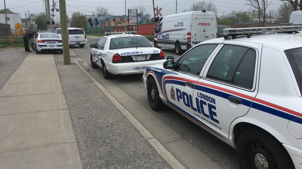 Man killed by train in London Ont.