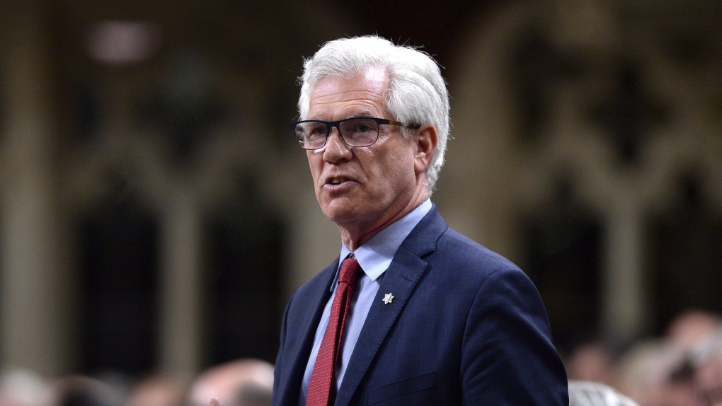 Minister of Natural Resources Jim Carr