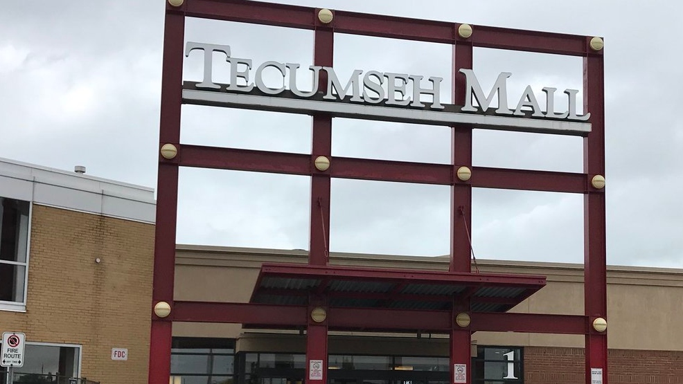 Tecumseh Mall Entrance 