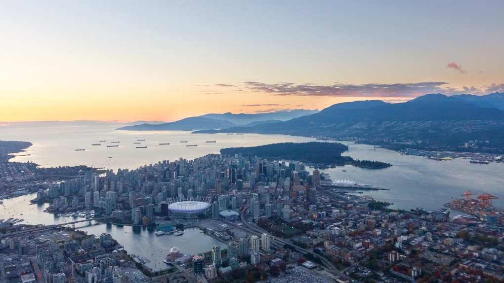 Vancouver skyline captured by Pete Cline