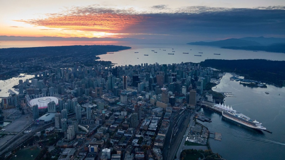 Vancouver skyline captured by Pete Cline
