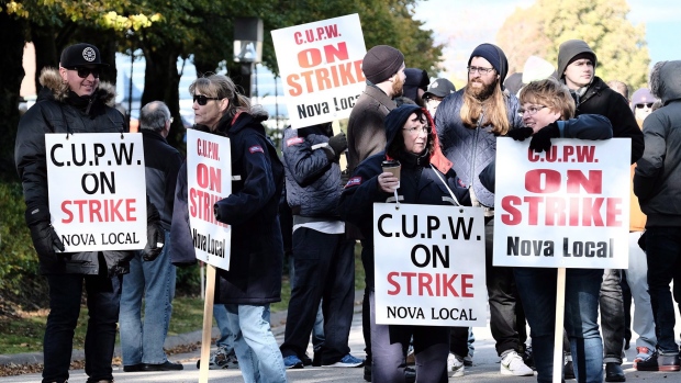 Canada Post strike  - Page 2 Image