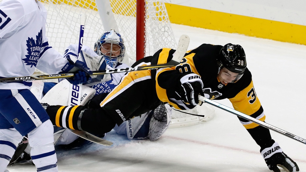 Toronto Maple Leafs' Kasperi Kapanen was scratched from win over