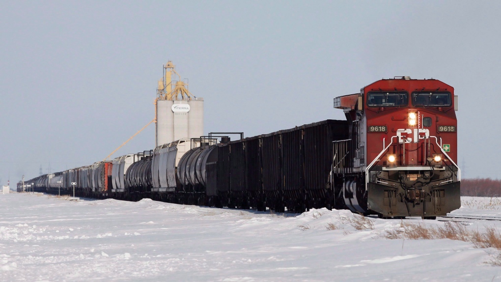CP Rail oil and grain cars