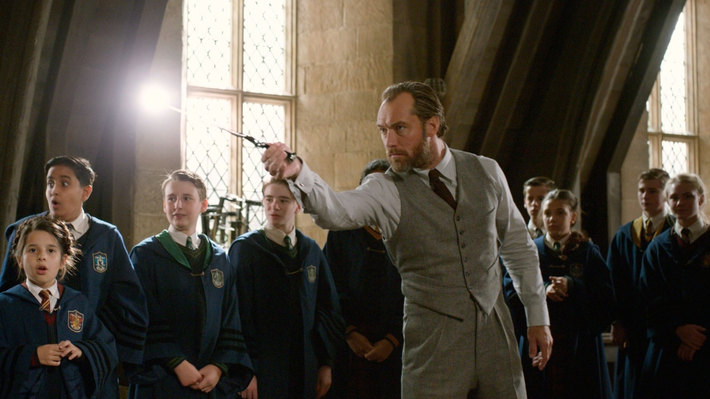 Jude Law in a scene from 'Fantastic Beasts'