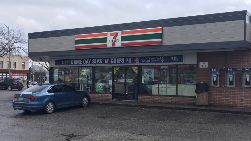 A 7-11 convenience store in Chatham-Kent, Ont., on Tuesday, Jan. 8, 2018. (Chris Campbell / CTV Windsor)
