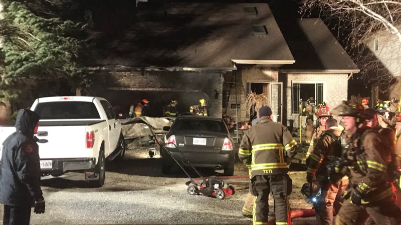 Garage fire in Tecumseh on Tuesday, January 15, 2019. (Angelo Aversa / CTV Windsor) 