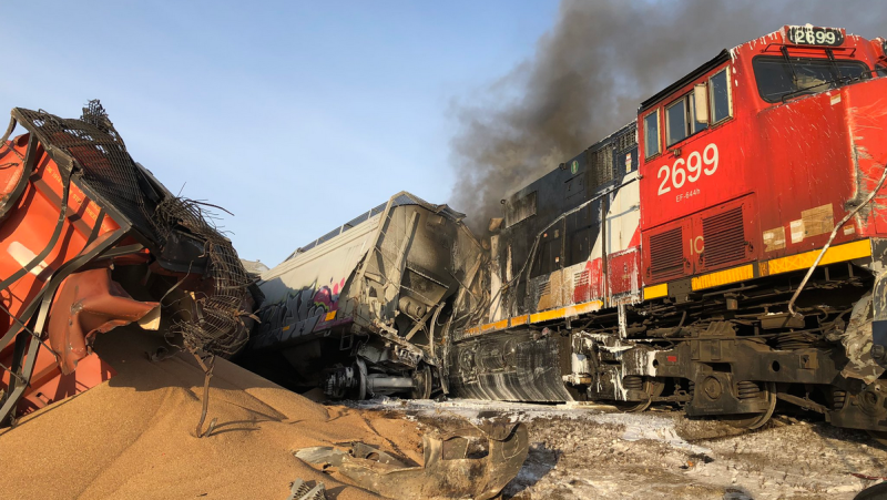 A train derailed just north of Saskatoon in January. (Courtesy: Warman Fire Rescue / Twitter)