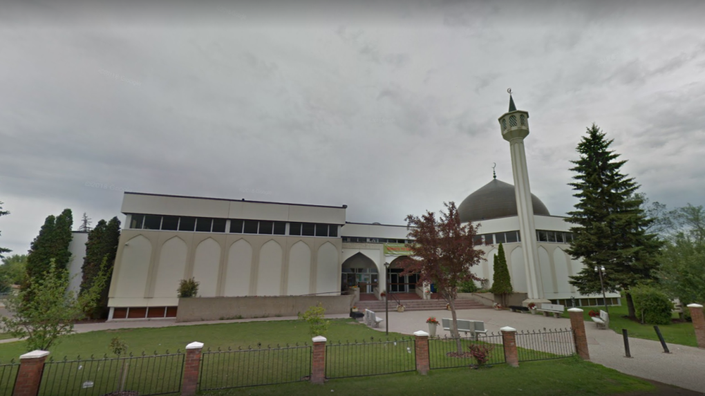 Edmonton’s Al Rashid Mosque street view