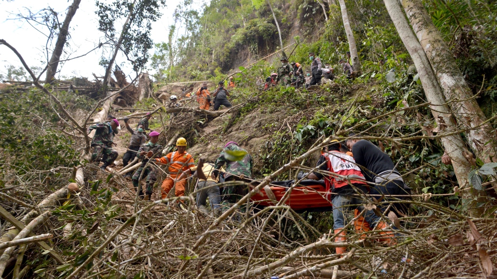 indonesia mine collapse