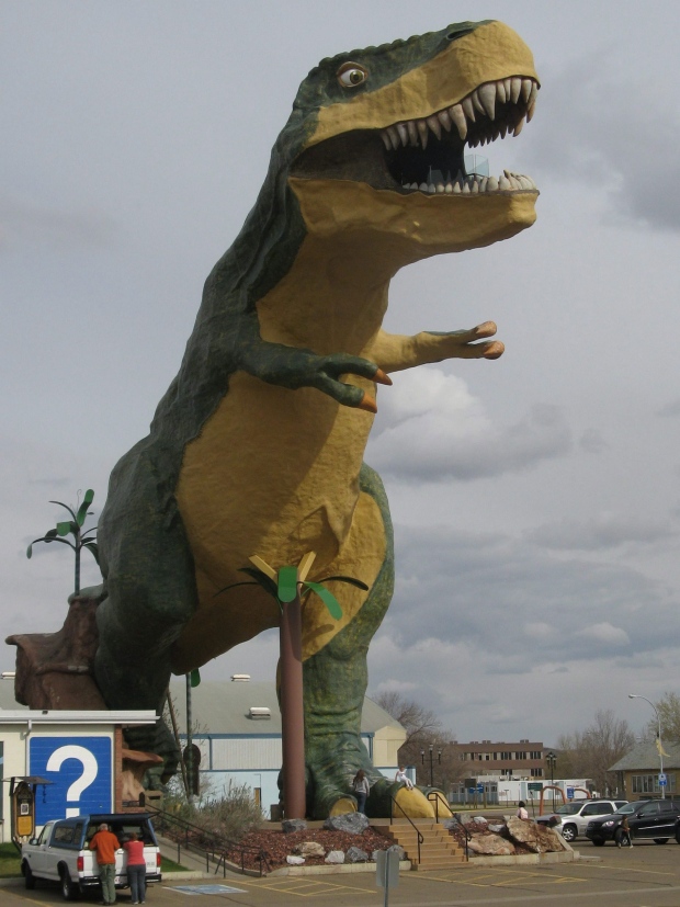 world's largest dinosaur