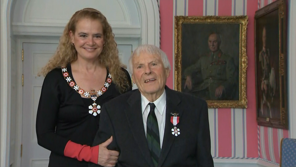 Austin Hunt receives Order of Canada