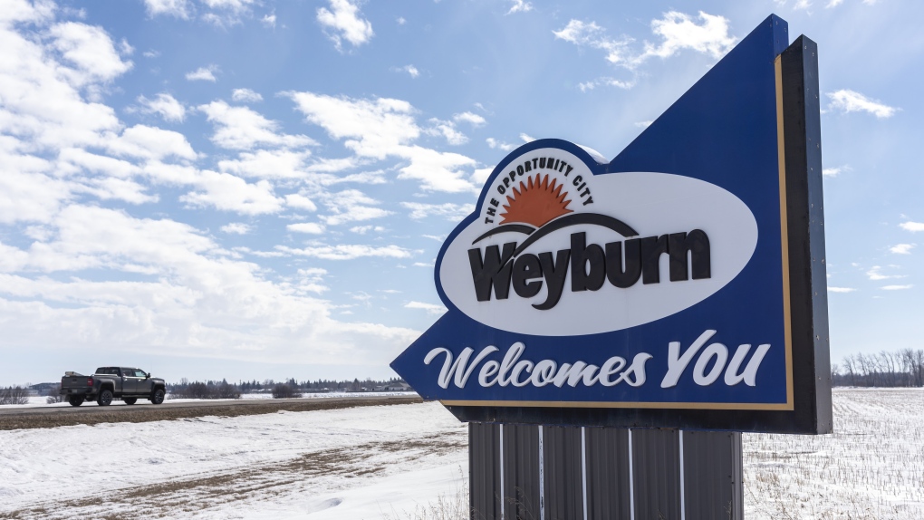 Weyburn sign winter