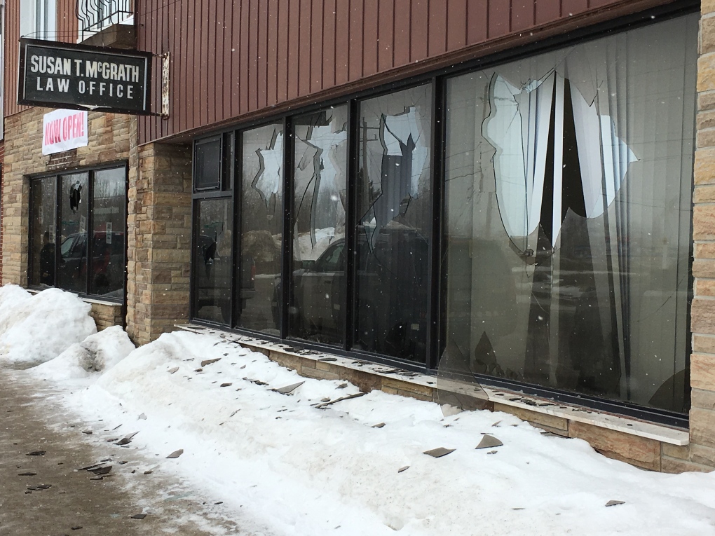 Windows smashed at 8 Iroquois Falls businesses