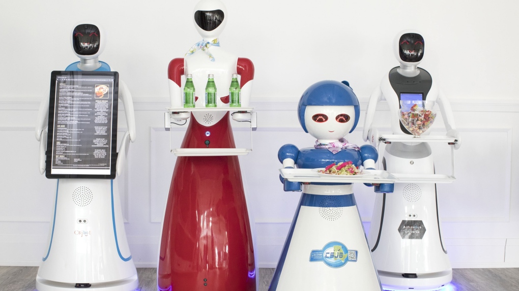 Restaurant robots 