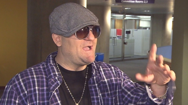 Q-and-A: Reggae singer Snow on his surprise comeback with Daddy Yankee ...