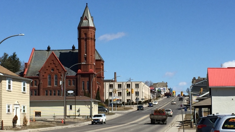 A main thoroughfare is seen in Woodstock, Ont.on Wednesday, April 3, 2019. (Bryan Bicknell / CTV London)