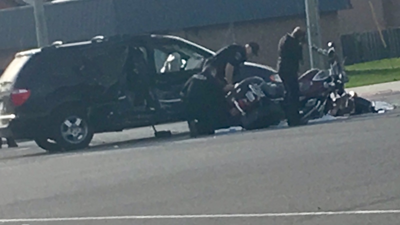 Motorcyclist killed on Veterans Memorial Parkway on April 24, 2019. (Jim Knight/CTV)