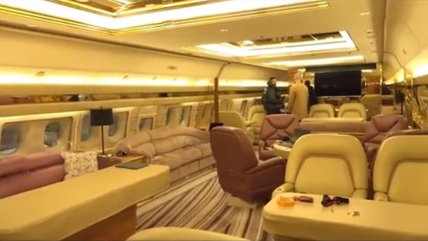 Take A Closer Look Inside Drake S New Private Jet