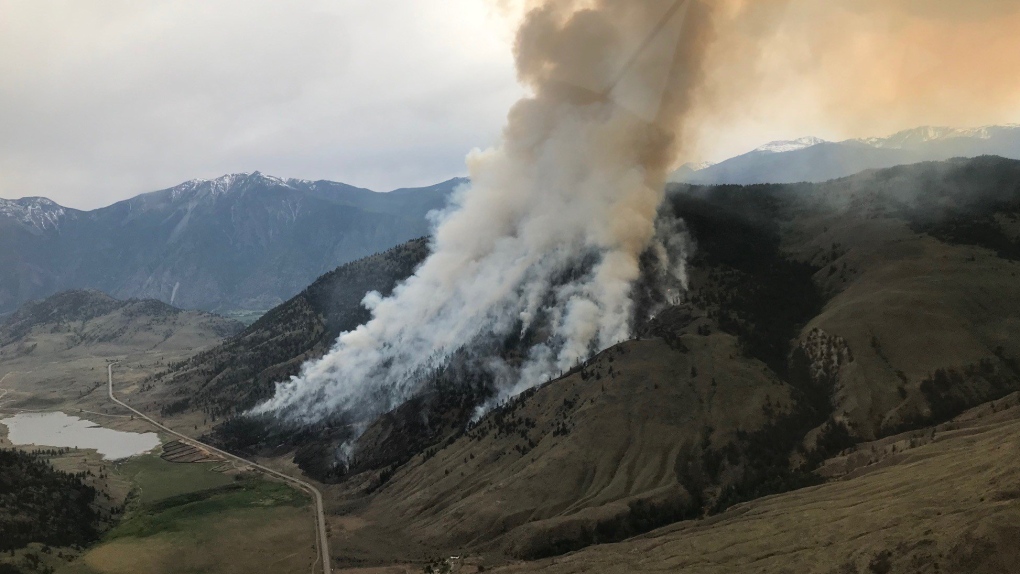 Wildfire burning west of Osoyoos