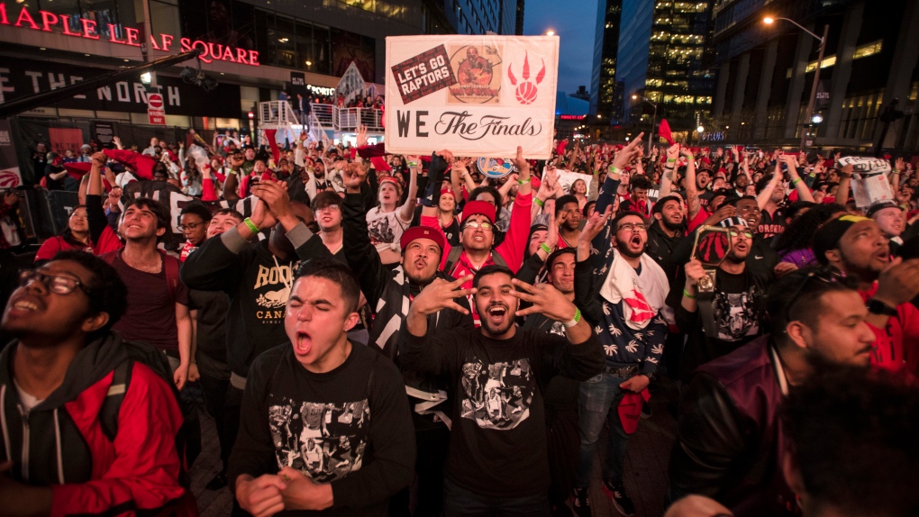 Toronto Raptors fans