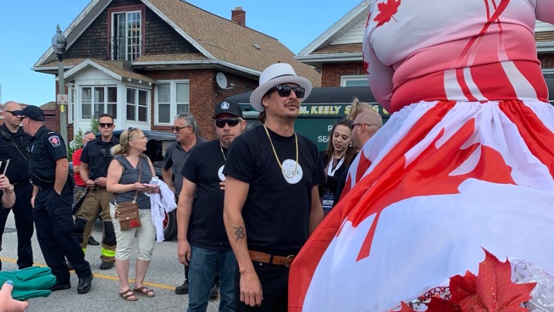 Kid Rock talks to fans to kick off RetroFest in Chatham on June 21, 2019. ( Chris Campbell / CTV Windsor )