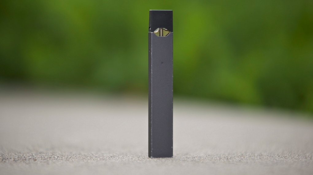 A Juul vape pen