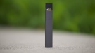 A Juul vape pen in seen in Vancouver, Wash. on April 16, 2019. (THE CANADIAN PRESS/AP, Craig Mitchelldyer)