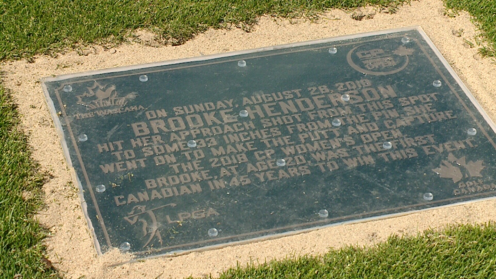 Brooke Henderson plaque