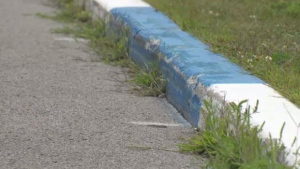 The City of Laval will spend $250,000 to remove paint on 90 curbs across the city. The paint project, which cost $750,000, was aimed at making roads safer around schools and parks. 
